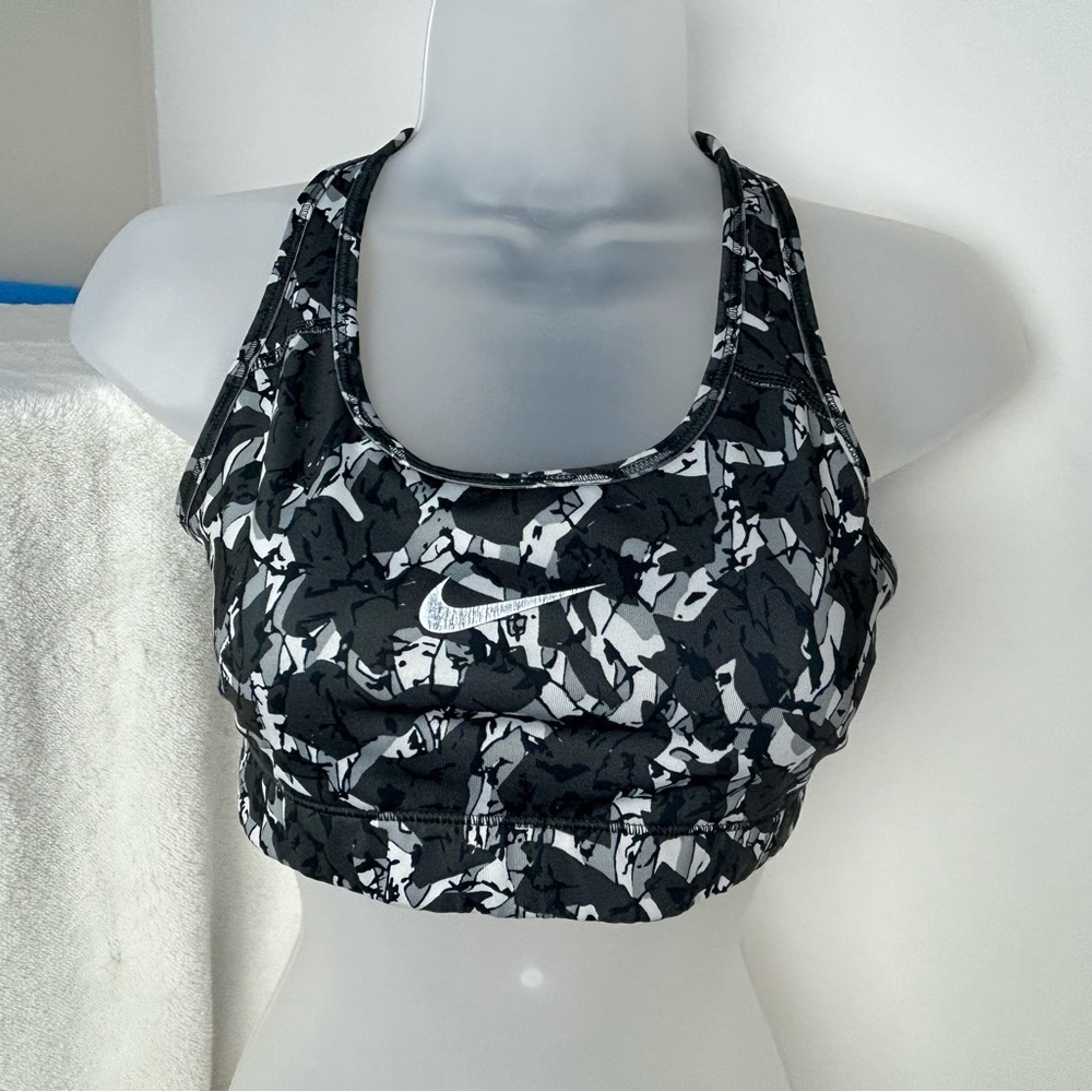 Nike Black White & Gray Sports‎ Bra Medium